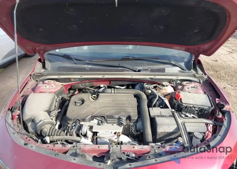 2018 Chevrolet Malibu Lt z USA, uszkodzony, nr VIN 1G1ZD5ST8JF219439